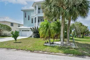 7352 Gulf Way, Hudson, FL 34667 - Photo 3