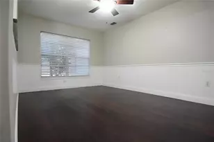 12042 Linden Dr, Spring Hill, FL 34608 - Photo 7