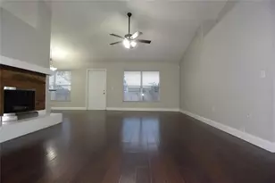 12042 Linden Dr, Spring Hill, FL 34608 - Photo 9