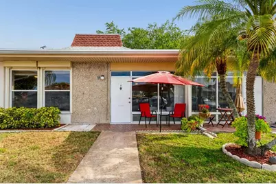 4363 Tahitian Gardens Circle #B, Holiday, FL 34691 - Photo 1