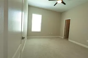 2120 Southern Oaks Ln, Lakeland, FL 33813 - Photo 21