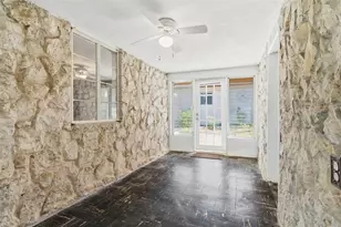 5651 Monroe St, New Port Richey, FL 34653 - Photo 9