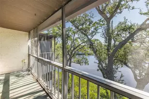 9001 Tudor Dr, Tampa, FL 33615 - Photo 15