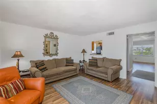 9001 Tudor Dr, Tampa, FL 33615 - Photo 13