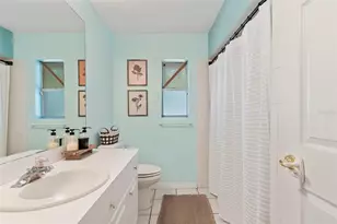 8976 Lake Dr, New Port Richey, FL 34654 - Photo 21