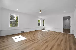 158 E Spruce St, Tarpon Springs, FL 34689 - Photo 49