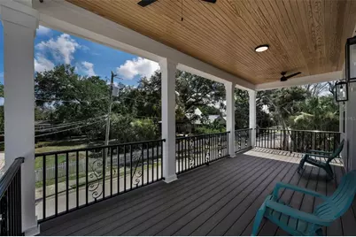 158 E Spruce Street, Tarpon Springs, FL 34689 - Photo 7