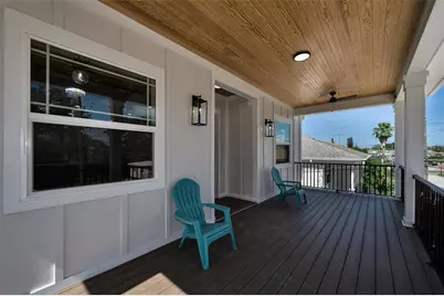 158 E Spruce Street, Tarpon Springs, FL 34689 - Photo 9
