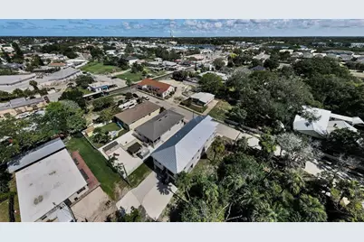 158 E Spruce Street, Tarpon Springs, FL 34689 - Photo 67