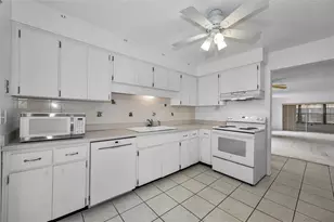 3815 Penrick Dr, New Port Richey, FL 34652 - Photo 13