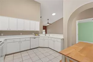 21506 Gray Tern Ct, Lutz, FL 33549 - Photo 11