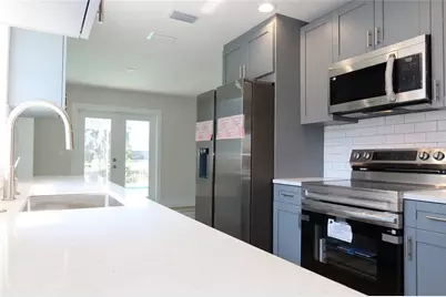 4240 Floramar Terrace, New Port Richey, FL 34652 - Photo 13