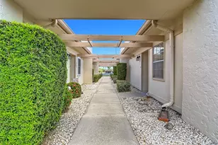 11132 Pembridge Ct, Port Richey, FL 34668 - Photo 3