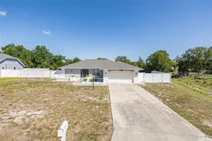 8285 Galgano Ln, Spring Hill, FL 34606 - Photo 3