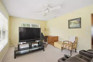 6019 Country Ridge Ln, New Port Richey, FL 34655 - Photo 11