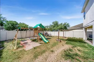 7510 Maroon Peak Dr, Ruskin, FL 33573 - Photo 25