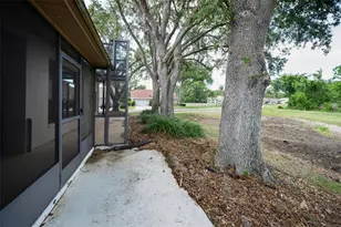 9307 Palm Haven Ct, New Port Richey, FL 34655 - Photo 27