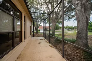 9307 Palm Haven Ct, New Port Richey, FL 34655 - Photo 27