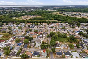 7507 Woodland Oaks Ct, Tampa, FL 33615 - Photo 41