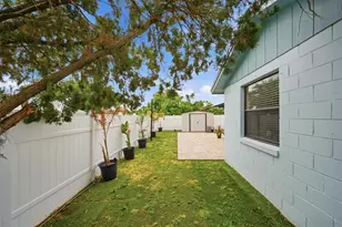 7507 Woodland Oaks Ct, Tampa, FL 33615 - Photo 29