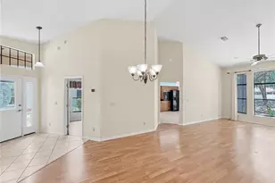 9308 Whispering Meadow Ct, New Port Richey, FL 34655 - Photo 7