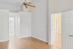 9308 Whispering Meadow Ct, New Port Richey, FL 34655 - Photo 13