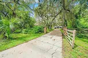 10245 E Trails End Rd, Floral City, FL 34436 - Photo 5