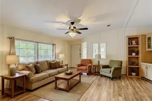 38906 Alston Ave, Zephyrhills, FL 33542 - Photo 7