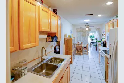 7403 Heather Walk Drive, Weeki Wachee, FL 34613 - Photo 7
