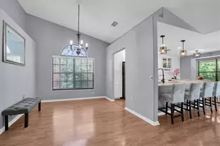 1938 Wood Thrush St, Tarpon Springs, FL 34689 - Photo 9