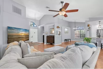 1938 Wood Thrush Street, Tarpon Springs, FL 34689 - Photo 7