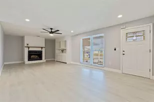 7442 Compton Ln, New Port Richey, FL 34655 - Photo 5