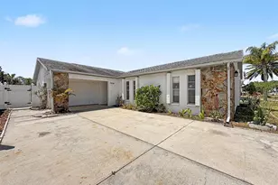 7038 Southwind Dr, Hudson, FL 34667 - Photo 5