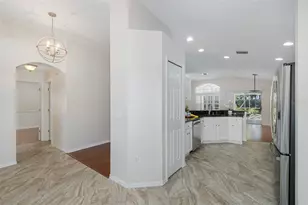 11428 Hidden Cove Ct, Trinity, FL 34655 - Photo 9