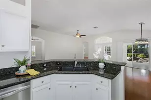 11428 Hidden Cove Ct, Trinity, FL 34655 - Photo 13