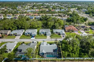 8912 Thoreau Pl, Hudson, FL 34667 - Photo 11