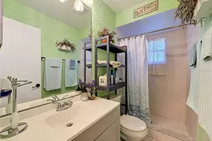 7810 Vienna Ln, Port Richey, FL 34668 - Photo 29