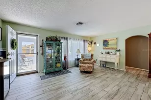 7810 Vienna Ln, Port Richey, FL 34668 - Photo 9