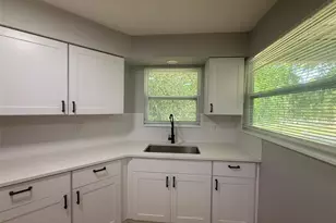 3664 Meriden Ave, Oldsmar, FL 34677 - Photo 3