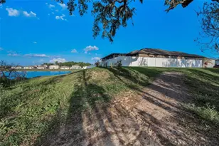 36419 Flats St, Zephyrhills, FL 33541 - Photo 53
