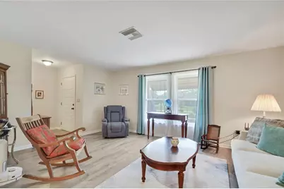 9045 Gaynor Street, Spring Hill, FL 34608 - Photo 7