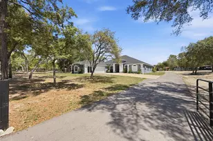 18354 Monteverde Dr, Spring Hill, FL 34610 - Photo 7