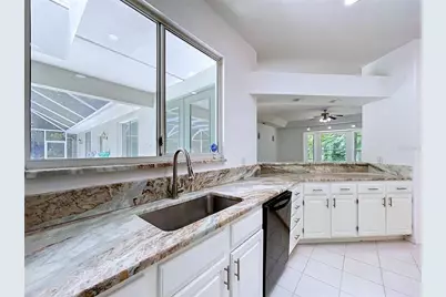 464 E Liberty Street, Hernando, FL 34442 - Photo 5