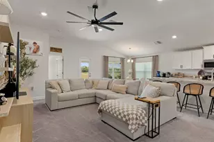 12492 Pine Bluff St, Spring Hill, FL 34609 - Photo 7