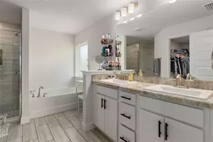 12492 Pine Bluff St, Spring Hill, FL 34609 - Photo 27