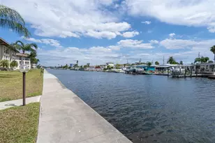 4660 Marine Pkwy, New Port Richey, FL 34652 - Photo 33