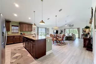 539 W Back Nine Cir, Beverly Hills, FL 34465 - Photo 9