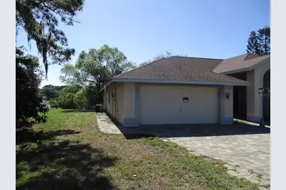 8904 Planters Lane, New Port Richey, FL 34654 - Photo 3