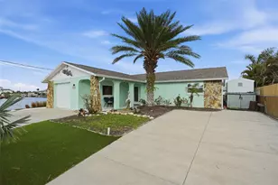 13822 Malcolm Ave, Hudson, FL 34667 - Photo 3