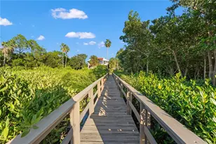 300 S Florida Ave, Tarpon Springs, FL 34689 - Photo 49